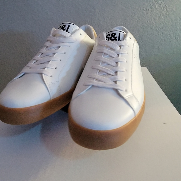 SAM and LIBBY Women's Addie Sneakers - Picture 9 of 10